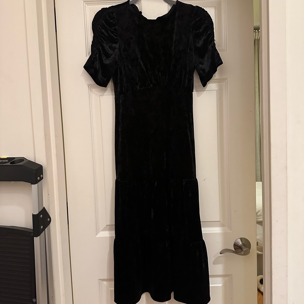Who What Wear Black Velvet Midi Dress NWT
